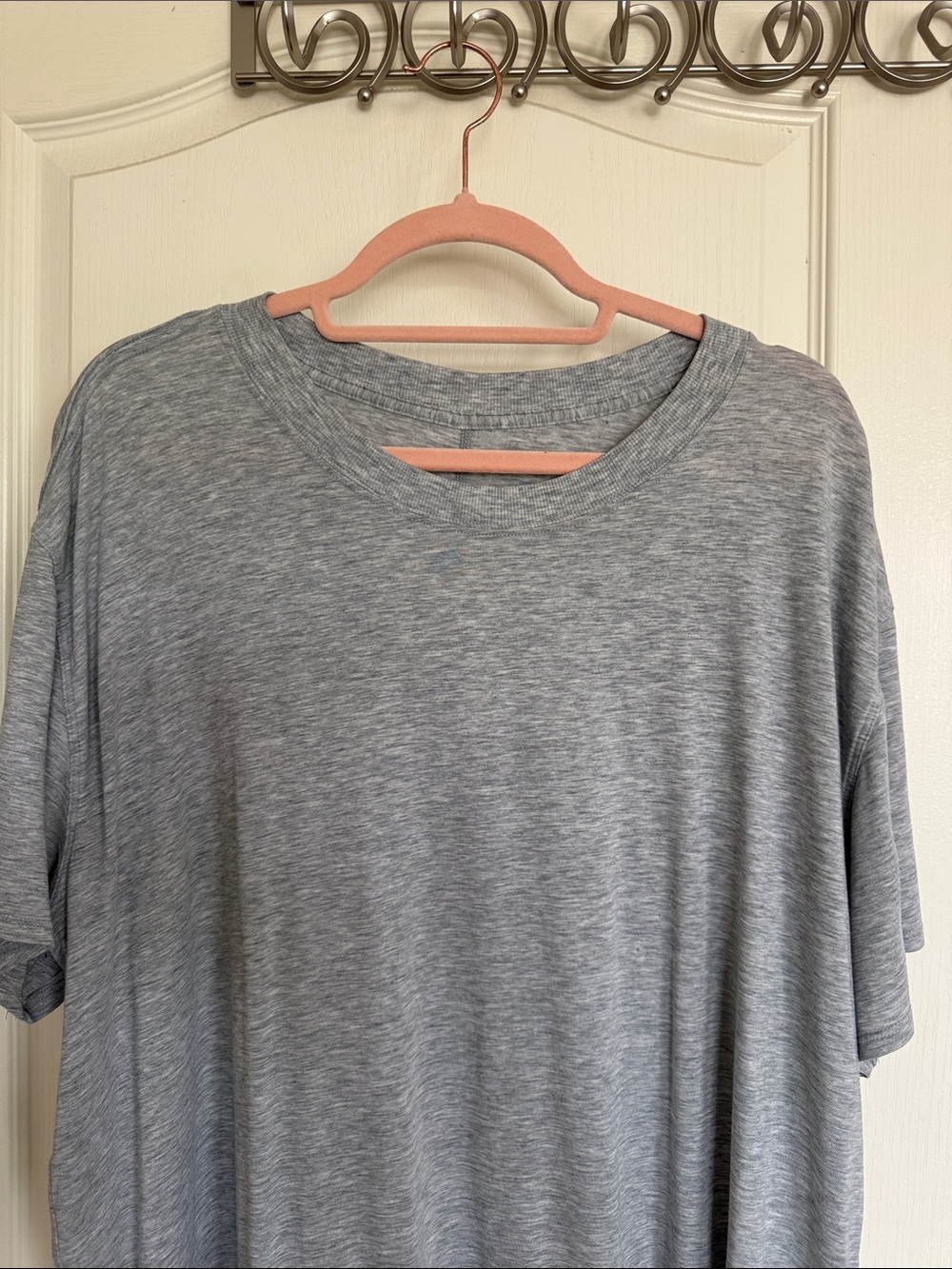 Lululemon | All yours | Boyfriend | Tee - Picture 4 of 13